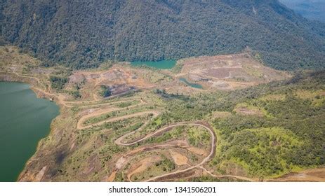 Aerial View Mamuts Lake Ranau Sabah Stock Photo 1341506201 | Shutterstock