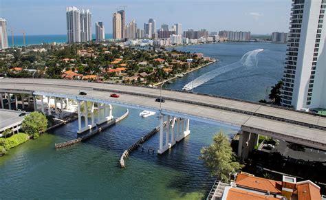 10 Top Must Visit Tourist Attractions in Miami