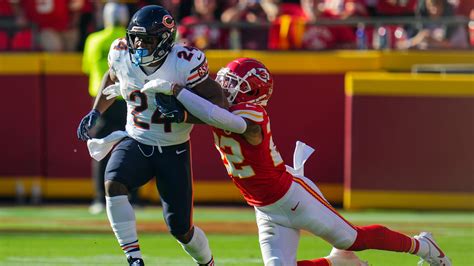 Bears-Chiefs game updates, highlights: Mahomes powers KC to 41-10 win