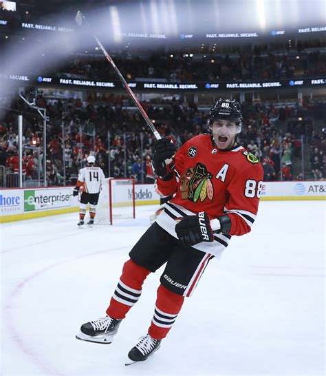 Photos: Patrick Kane with the Chicago Blackhawks – Daily Press