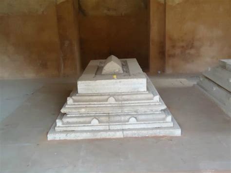 Firoz Shah Tughlaq Tomb, New Delhi - Tripadvisor