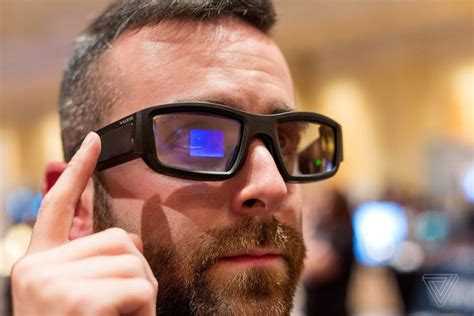 Vuzix dévoile ses lunettes de réalité augmentée nouvelle génération au CES 2018 | Réalité ...