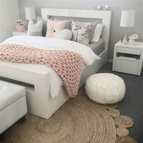 Redecorating My Bedroom In Dusty Rose Pink Colors These dusty pink bedroom ideas are GORGEOUS I ...