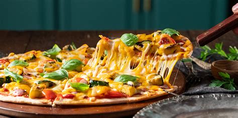 Spicy Veggie Pizza Recipe | Sargento® Foods Incorporated