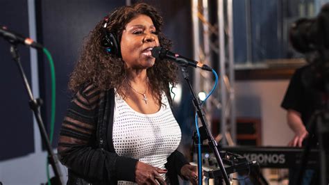 Gloria Gaynor: Disco Queen Goes Gospel | NPR Music | KCRW