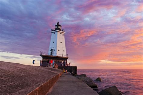 West Michigan Lighthouses - Ludington North Breakwater Lighthouse, Stearns Park, Ludington, MI