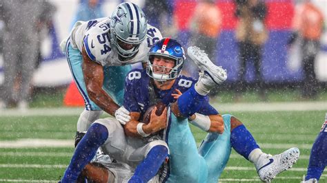 Dallas Cowboys' defense stakes claim as NFL's 'best' in rout of Giants