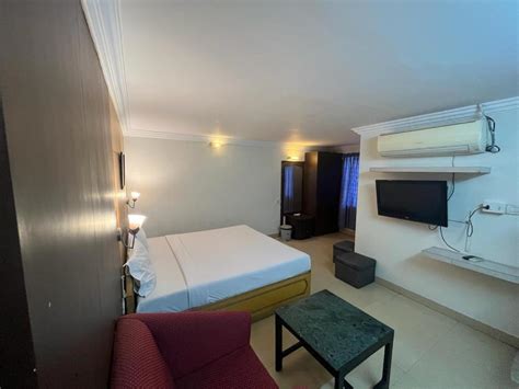 Hotel City Tower, Chennai Central, Chennai (updated prices 2024)