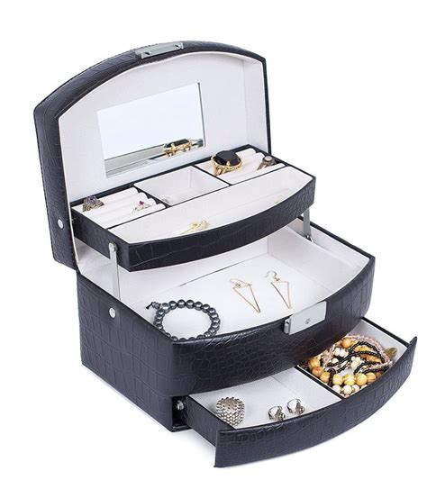 25 Beautiful Locking Jewelry Boxes | Zen Merchandiser | Leather jewelry box, Jewelry box with ...