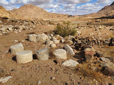 Twelve Stone Altars In Front of Mount Sinai – Mount Sinai in Saudi Arabia