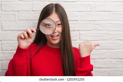 120 Looking Magnifying Glass Side Face Stock Photos, Images & Photography | Shutterstock