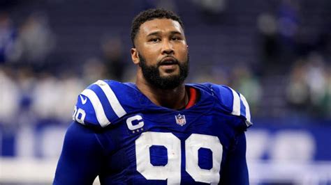 Colts' DeForest Buckner Claps Back at Trade Rumor