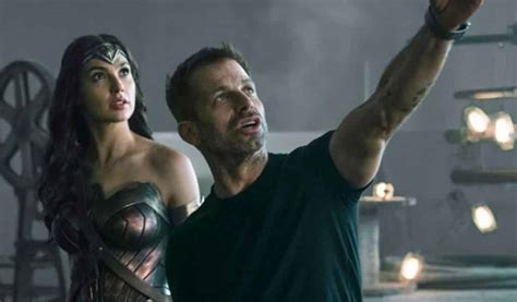 Gal Gadot Comments On 'Justice League' Criticism And Zack Snyder