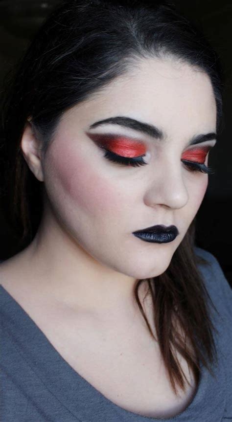 20 Witch Halloween Makeup Ideas To Try This Year - Feed Inspiration