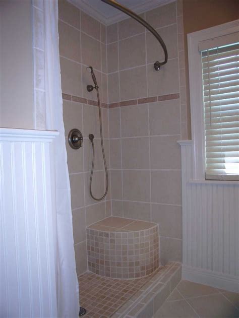 Shower with built in seat | Bathrooms remodel, Bathroom redo, Bathroom