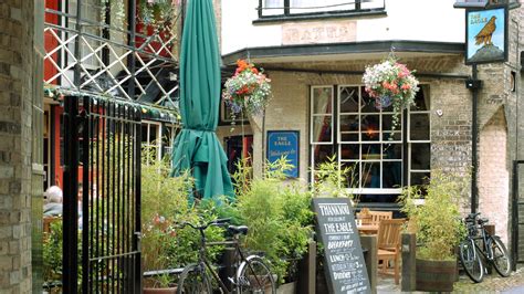 The Best Pubs in Cambridge: An Insider’s Guide