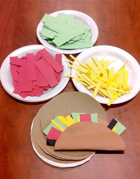 What I Did in Storytime, Tacos Tacos Tacos! | Taco crafts, Food themes ...