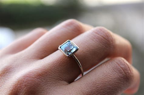 Aquamarine Bezel Setting Ring in 14K Yellow Gold - Gili Mor