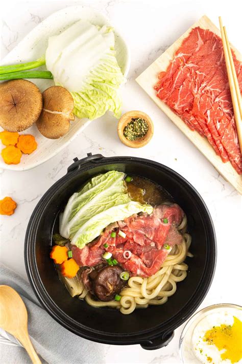 Easy Beef Sukiyaki Recipe - Fitsian Food Life