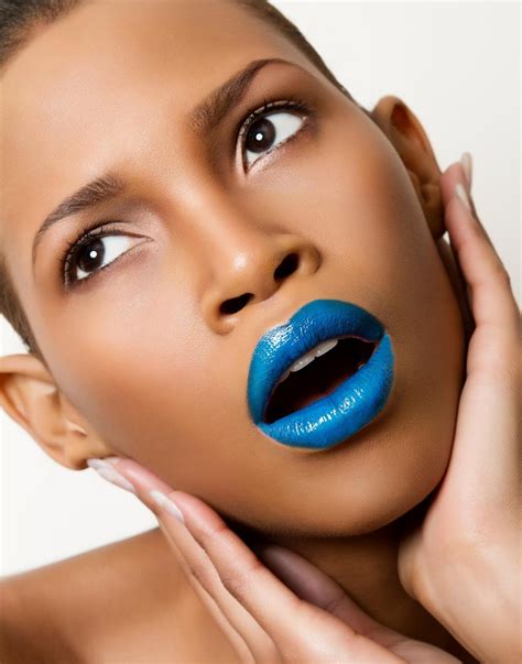 Like the look, amazing contrast with brown skin and bright blue ...