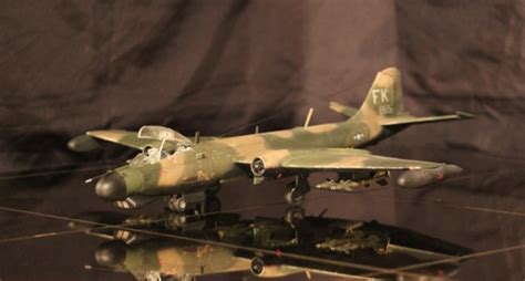 1/48 Airfix Martin B-57G Canberra "Night Intruder" by Philipp