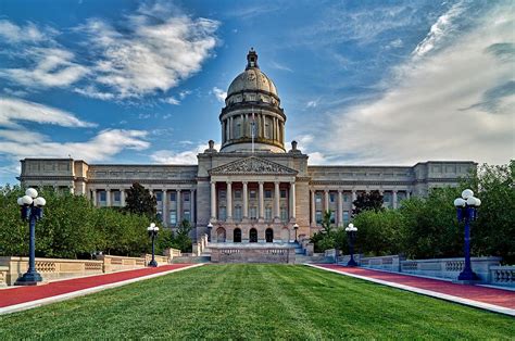 The Kentucky State Capitol Building Photograph by Mountain Dreams