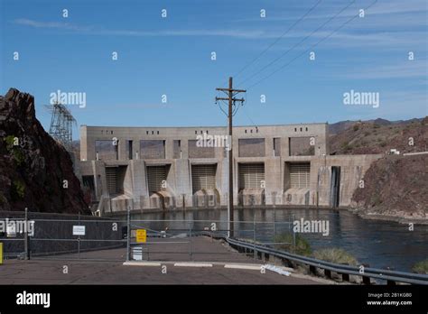 Parker Dam on the Colorado River, Arizona California Stock Photo - Alamy