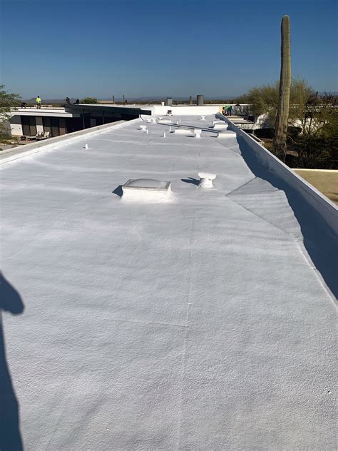 Scottsdale Roof Installation of a Seamless Foam Roof by MSW