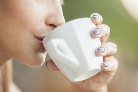 Anhydrous Caffeine Vs. Caffeine | Livestrong.com