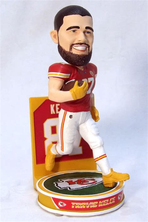 Travis Kelce 2023 Hero Bobblehead - SWIT Sports