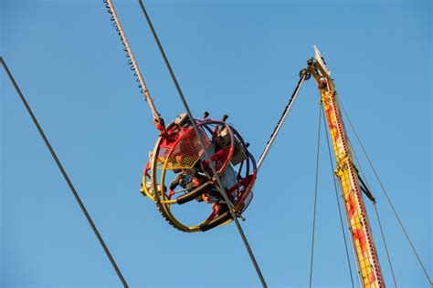 Slingshot Ride in Florida Breaks Right Before Two Passengers Ride ...