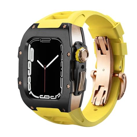 Apple Watch Titanium Case and Band | Evolved Chargers®