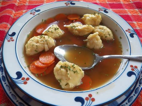 Chicken Soup with Flour Dumplings (Melboller) - Sid's Sea Palm Cooking