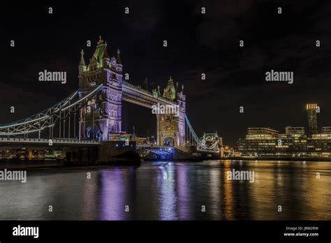 Tower Bridge at night in London, England Stock Photo - Alamy