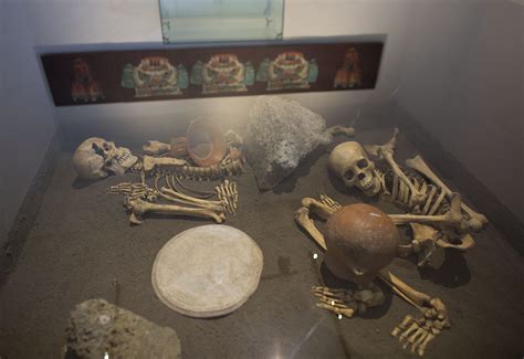 Mexican site reveals sacrifice of Spanish conquistadors, cannibalism ...