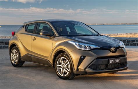 2020 Toyota C-HR GXL (AWD) Price & Specifications | CarExpert
