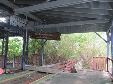 Abandoned Jazzland in New Orleans is Super Eerie [VIDEO]