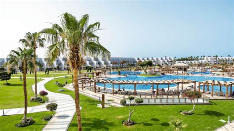 TUI BLUE Crystal Bay Resort in Hurghada | FirstChoice.co.uk