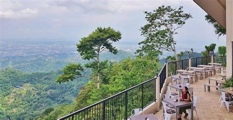 Breathtaking Restaurants in Cebu Where You Can Dine In