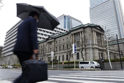 How Bank of Japan Became Largest ETF Holder in the Country With ...