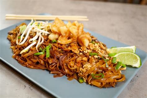 Resep Mie Tiaw Goreng Pedas Pakai Sambal Terasi