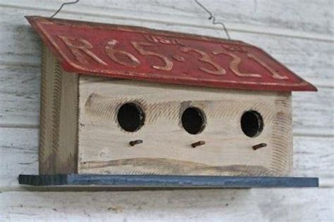 DIY license plate birdhouse | How To Make A License Plate Birdhouse | Bird house kits, Bird ...