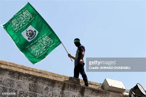 19,261 Hamas Movement Flag Stock Photos, High-Res Pictures, and Images - Getty Images