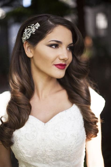 10 Irresistible Bridal Hairstyles for Long Locks | The Pink Bride