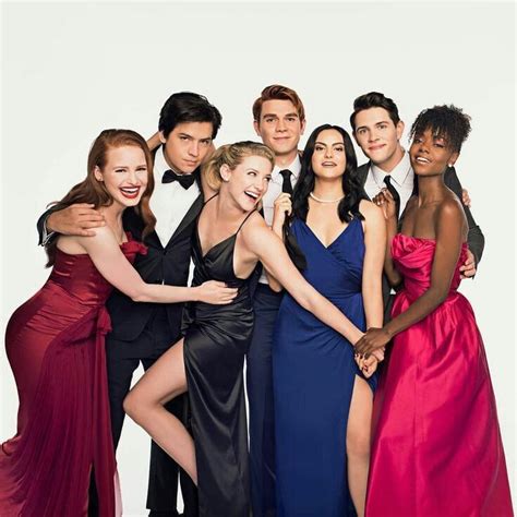 Riverdale Cast nel 2020 | Riverdale divertente, Giovani attori, Foto di celebrità