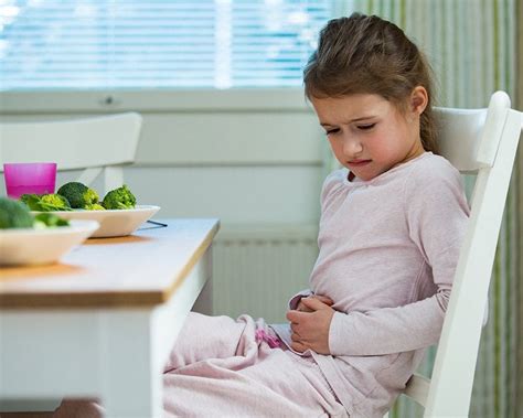 8 Common Causes of Stomach Pain in Kids - Indigo