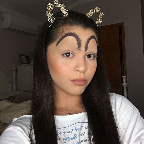 Woman Trolls Weird Eyebrow Trends With McDonald’s Brows And The Internet Is Applauding Her ...