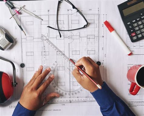 Civil Engineering vs Architecture. Which Degree to Study in 2023? - Mastersportal.com