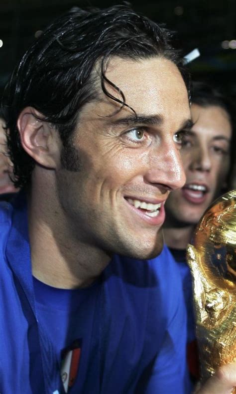 Italian World Cup winner Luca Toni announces retirement | FOX Sports