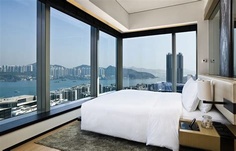 EAST Hong Kong • Luxury Hotels TravelPlusStyle